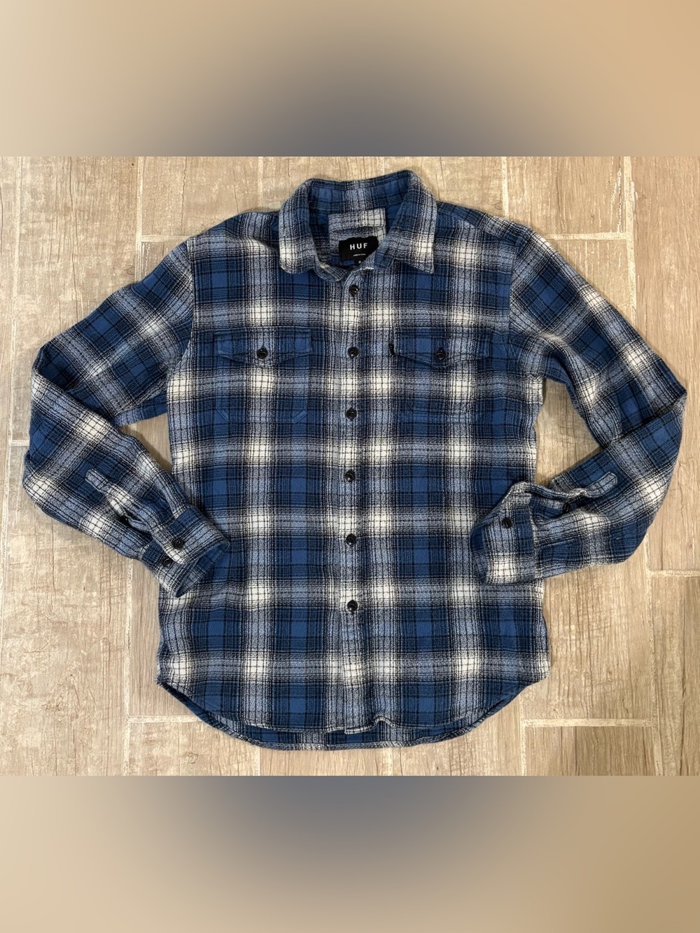 HUF Men's Blue and White Plaid Button-Down Shirt